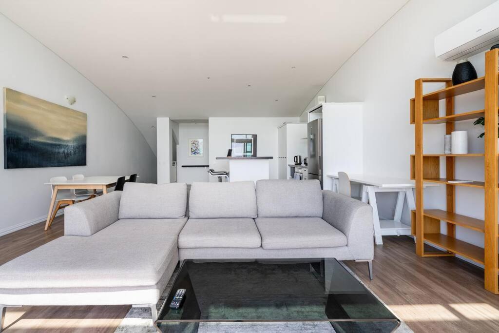 Spacious Penthouse With Spectacular Harbour Views! Auckland Exterior photo